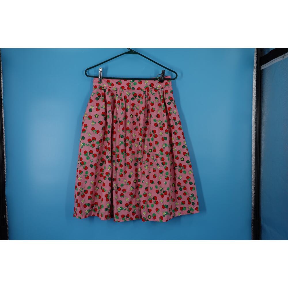 Modcloth Size 8 Strawberry Field Skirt - Picture 5 of 8